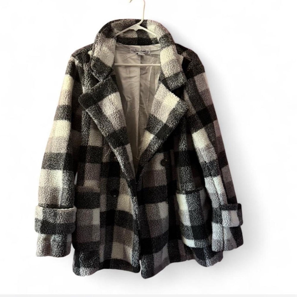 Sold 
Sans Souci Plaid Sherpa Jacket – Gray & Cream Cozy Coat